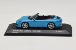 Porsche 911 991.2 Carrera 4 Cabriolet Blau Minichamps 1:43 410067232 Metall