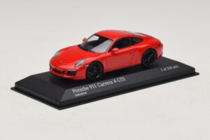 Porsche 911 991.2 Carrera 4 GTS Rot Minichamps 1:43 410067320 Metall — Bild 2 von 5