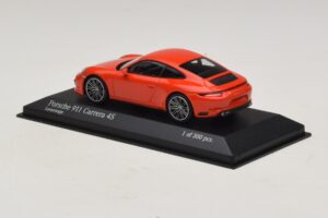 Porsche 911 991.2 Carrera 4S Orange Minichamps 1:43 410067241 Metall — Bild 3 von 5