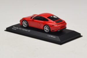 Porsche 911 991.2 Carrera 4S Rot Minichamps 1:43 410067240 Metall — Bild 3 von 5