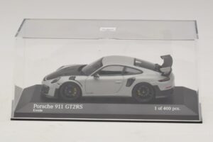Porsche 911 991.2 GT2 RS Chalk Minichamps 1:43 410067237 Metall — Bild 4 von 5