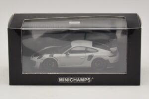 Porsche 911 991.2 GT2 RS Chalk Minichamps 1:43 410067237 Metall — Bild 5 von 5