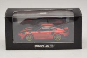 Porsche 911 991.2 GT2 RS Weissach Package Orange Minichamps 1:43 410067224 Metall — Bild 5 von 5