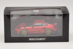 Porsche 911 991.2 GT2 RS Weissach Package Rot Minichamps 1:43 410067221 Metall — Bild 5 von 5