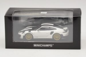 Porsche 911 991.2 GT2 RS Weissach Package Weiß Minichamps 1:43 410067222 Metall — Bild 5 von 5