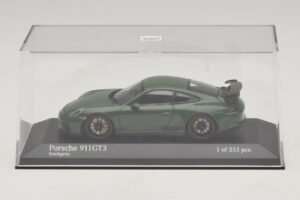 Porsche 911 991.2 GT3 Grün Minichamps 1:43 410066028 Metall — Bild 4 von 5