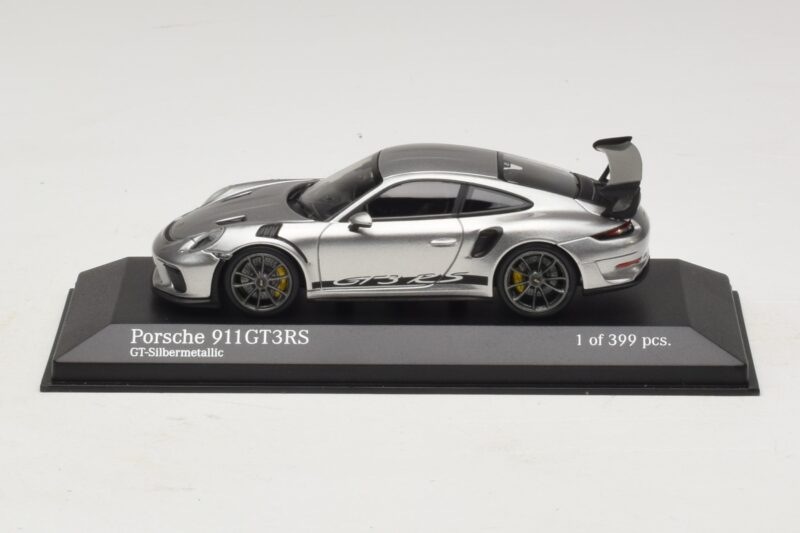Porsche 911 991.2 GT3 RS Silber Minichamps 1:43 410067020 Metall
