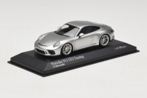 Porsche 911 991.2 GT3 Touring Silber Minichamps 1:43 410067422 Metall — Bild 2 von 5