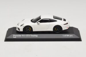 Porsche 911 991.2 GT3 Touring Weiß Minichamps 1:43 410067420 Metall
