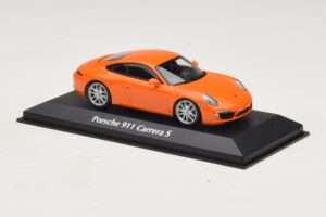 Porsche 911 991 Carrera S Orange Maxichamps 1:43 940060221 Metall — Bild 3 von 5