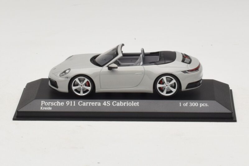 Porsche 911 992 Carrera 4S Cabriolet Grau Minichamps 1:43 Porsche 911 992 Carrera 4S Cabriolet Grau Minichamps 1:43 410069331 Metall