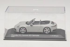 Porsche 911 992 Carrera 4S Cabriolet Grau Minichamps 1:43 410069331 Metall — Bild 4 von 5