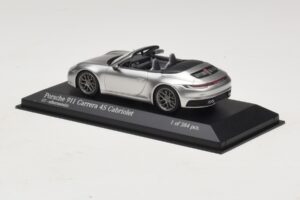 Porsche 911 992 Carrera 4S Cabriolet Silber Minichamps 1:43 410069330 Metall — Bild 3 von 5