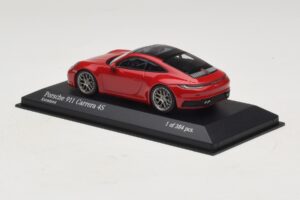 Porsche 911 992 Carrera 4S Rot Minichamps 1:43 410069321 Metall — Bild 3 von 5