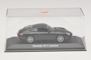 Porsche 911 996 Carrera Schwarz Maxichamps 1:43 940061020 Metall — Bild 4 von 5