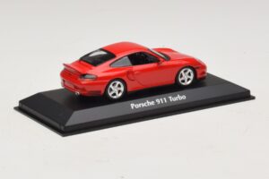 Porsche 911 996 Turbo Rot Maxichamps 1:43 940069300 Metall — Bild 2 von 5