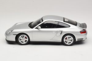 Porsche 911 996 Turbo Silber KK-Scale 1:18 KKDC181471 Metall — Bild 3 von 6