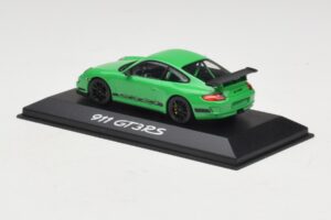 Porsche 911 997 GT3 RS Grün Minichamps 1:43 403066011 Metall — Bild 3 von 5