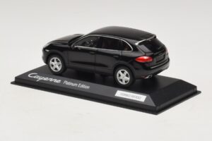 Porsche Cayenne 9PA Platin Edition Schwarz Minichamps 1:43 WAP0200160E Metall — Bild 3 von 5