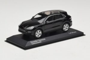 Porsche Cayenne Schwarz Metallic Minichamps 1:43 410066301 Metall — Bild 2 von 5