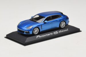 Porsche Panamera 971 4S Diesel Blau Metallic Minichamps 1:43 WAP0207600H Metall — Bild 2 von 5
