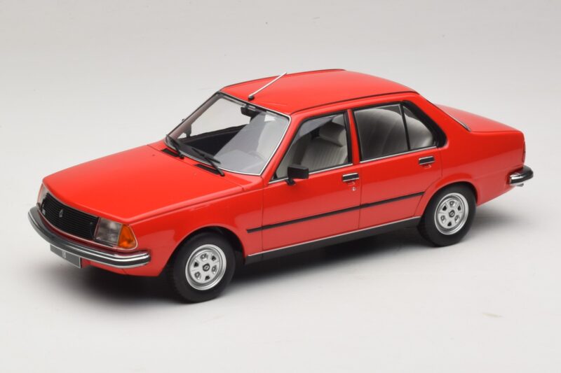 Renault 18 Rot MCG 1:18 MCG18595 Metall