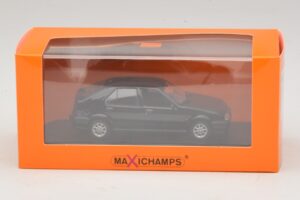 Renault 19 Schwarz Maxichamps 1:43 940113701 Metall — Bild 5 von 5