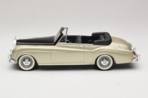 Rolls-Royce Silver Cloud II Silber Solido 1:18 8006 Metall — Bild 3 von 6