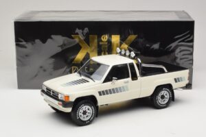 Toyota Hilux N50 Xtra Cab 4x4 Weiß KK-Scale 1:18 KKDC181564 Metall — Bild 6 von 6