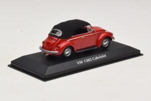 Volkswagen 1302 Cabriolet Rot Maxichamps 1:43 940055031 Metall — Bild 2 von 5