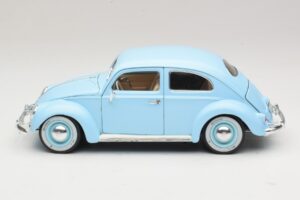 Volkswagen Käfer Blau Bburago 1:18 3381 Metall — Bild 4 von 8