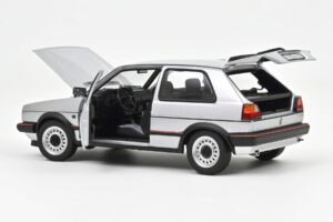 Volkswagen Golf GTI Mk2 Diamond Silver Norev 1:18 188584 Metall — Bild 2 von 2