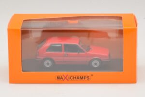 Volkswagen Golf GTI Mk2 Rot Maxichamps 1:43 940054121 Metall — Bild 5 von 5