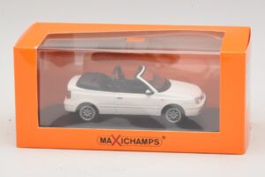 Volkswagen Golf Mk4 Cabriolet Weiß Maxichamps 1:43 940058330 Metall — Bild 5 von 5