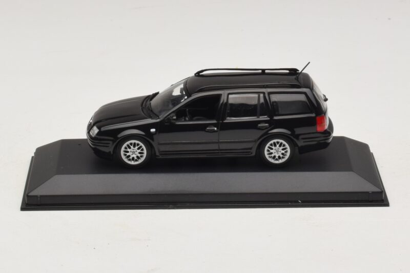 Volkswagen Golf Mk4 Variant Sport Highline BBS Edition Schwarz Minichamps 1:43 GOLF008 Metall
