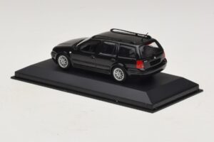 Volkswagen Golf Mk4 Variant Sport Highline BBS Edition Schwarz Minichamps 1:43 GOLF008 Metall — Bild 3 von 5