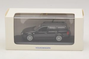 Volkswagen Golf Mk4 Variant Sport Highline BBS Edition Schwarz Minichamps 1:43 GOLF008 Metall — Bild 5 von 5