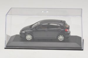 Volkswagen Golf Plus Mk5 Schwarz Minichamps 1:43 GOLF007 Metall — Bild 4 von 5