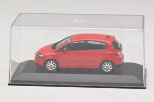 Volkswagen Golf Plus Mk5 Tornado Red Ersatzkarton Minichamps 1:43 821911110-R1 Metall — Bild 4 von 5