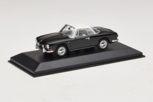 Volkswagen Karmann Ghia Schwarz mit weißem Dach Minichamps 1:43 430050224 Metall — Bild 2 von 5