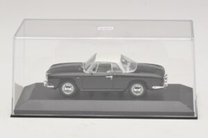 Volkswagen Karmann Ghia Schwarz mit weißem Dach Minichamps 1:43 430050224 Metall — Bild 4 von 5