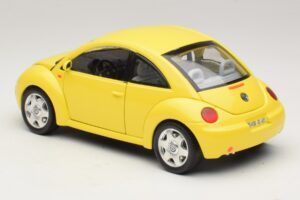 Volkswagen New Beetle A4 Gelb Bburago 1:18 3302 Metall — Bild 7 von 8
