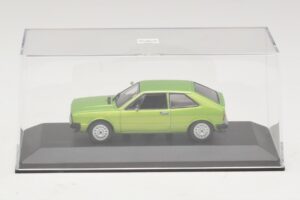 Volkswagen Scirocco Mk1 Grün Metallic Ersatzkarton Maxichamps 1:43 940050420-R1 Metall — Bild 4 von 5