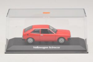 Volkswagen Scirocco Mk1 Rot Maxichamps 1:43 940050422 Metall — Bild 4 von 5