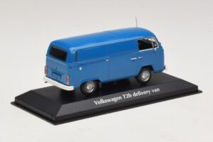 Volkswagen T2b Lieferwagen Blau Maxichamps 1:43 940053061 Metall — Bild 2 von 5