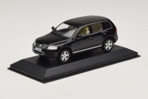 Volkswagen Touareg 7L Schwarz Minichamps 1:43 TOUAREG002 Metall — Bild 2 von 5
