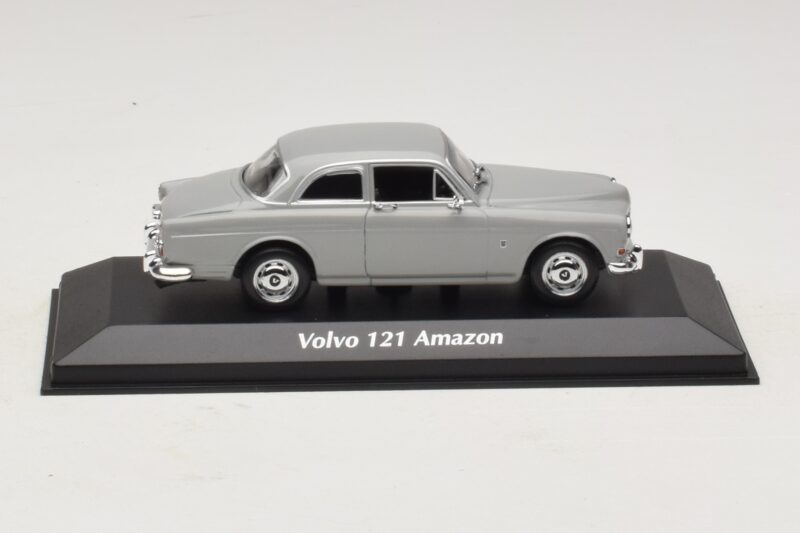 Volvo 121 Amazon Grau Maxichamps 1:43 940171000 Metall
