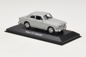 Volvo 121 Amazon Grau Maxichamps 1:43 940171000 Metall — Bild 3 von 5