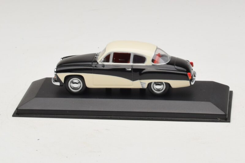 Wartburg A311 Dunkelblau Weiß Minichamps 1:43 WARBURG001 Metall